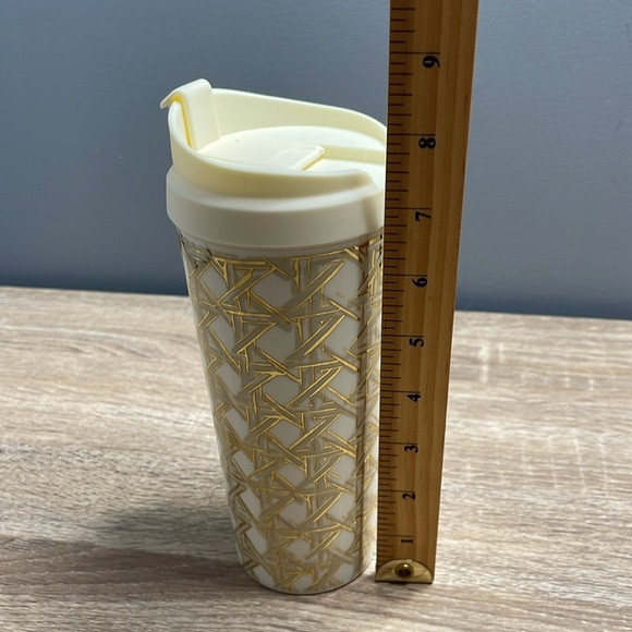 Kate Spade Thermal Travel Mug Gold Cream Basket Weave Pattern 16oz PBA Free - Picture 7 of 8